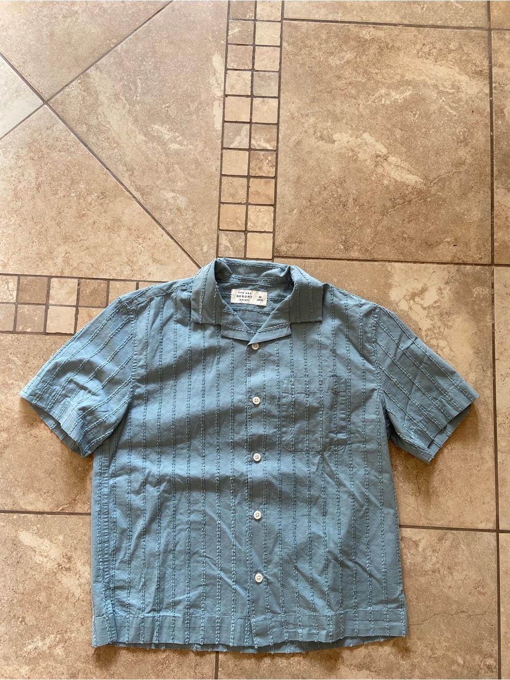 Abercrombie & Fitch Light Blue Short-Sleeve Button-Down Camp Shirt